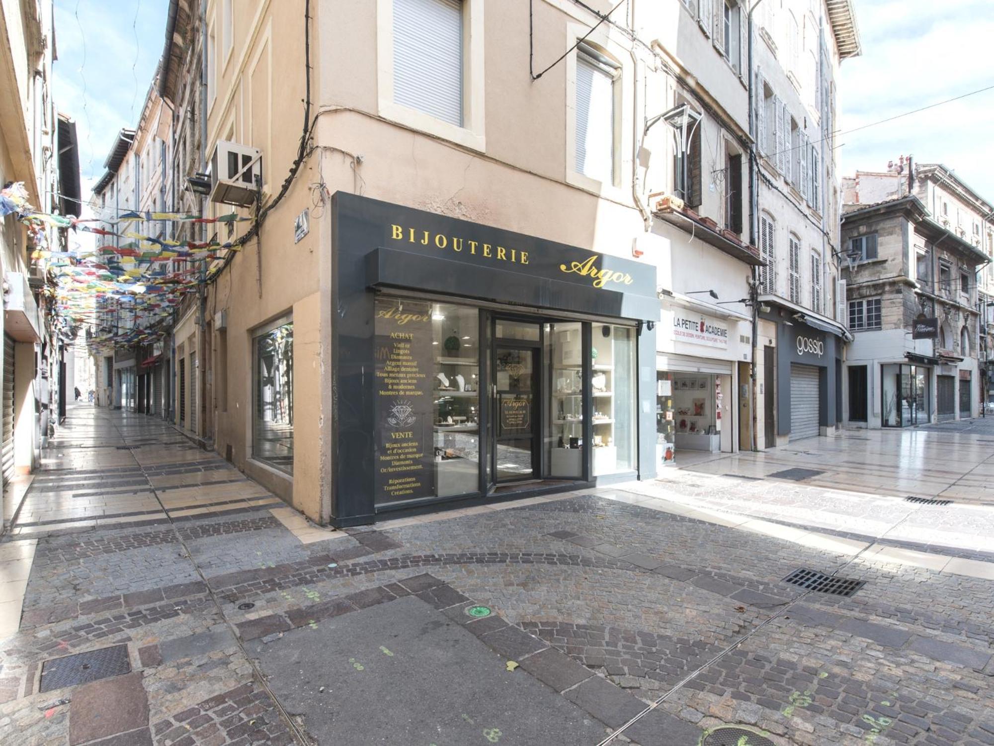Apartamento Charme Au Coeur D'avignon